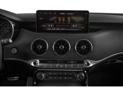 2022 Kia Stinger GT1