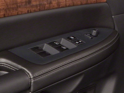 2011 Nissan Armada SV