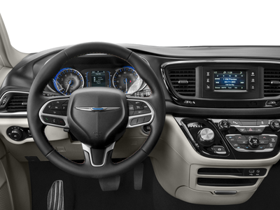 2017 Chrysler Pacifica Touring Plus