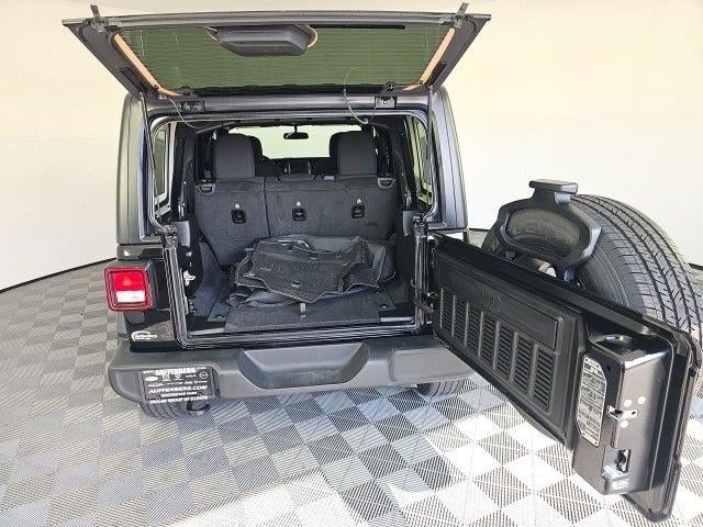 2023 Jeep Wrangler 4-Door Sport Altitude 4x4