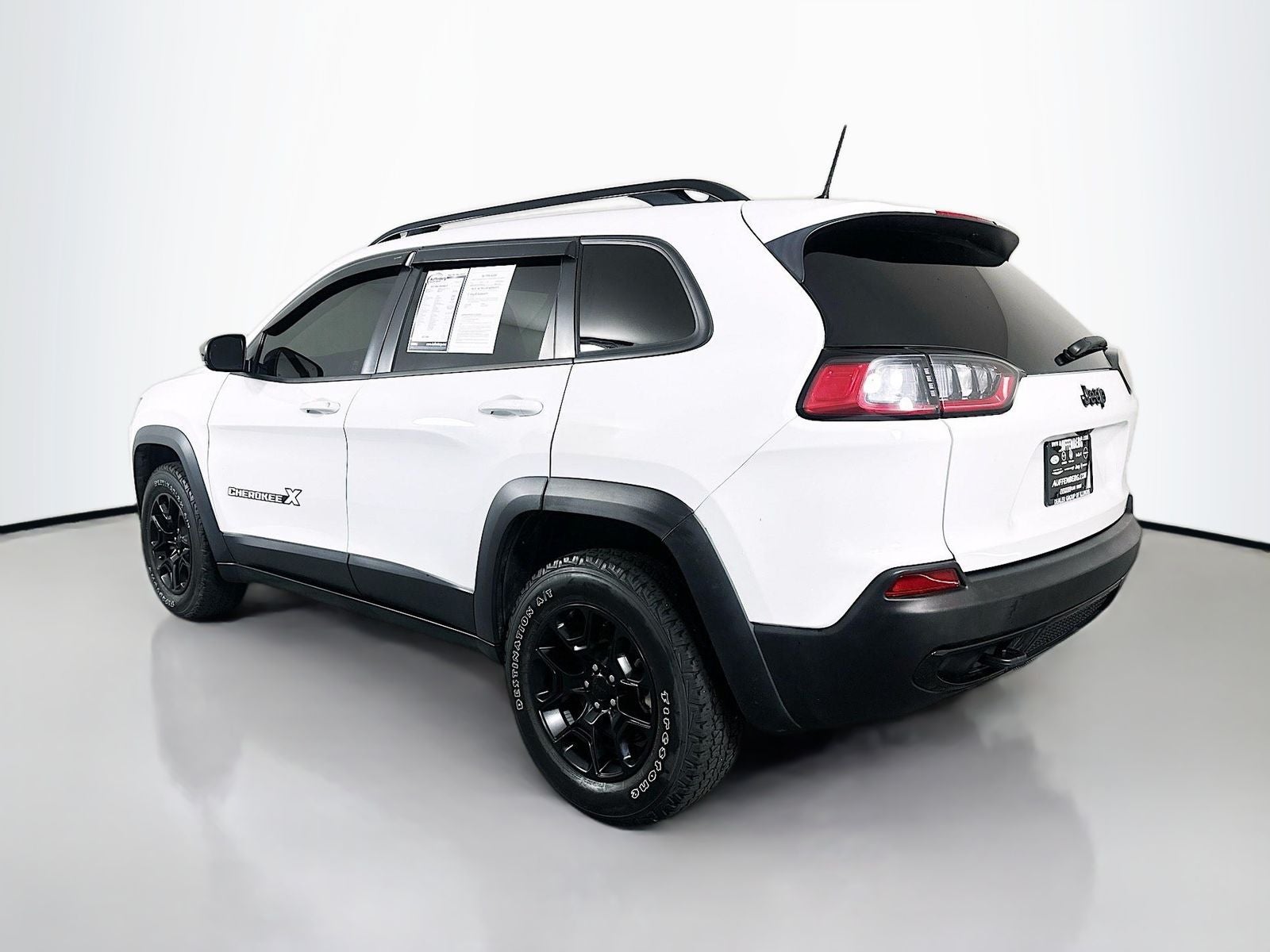 2022 Jeep Cherokee X 4x4