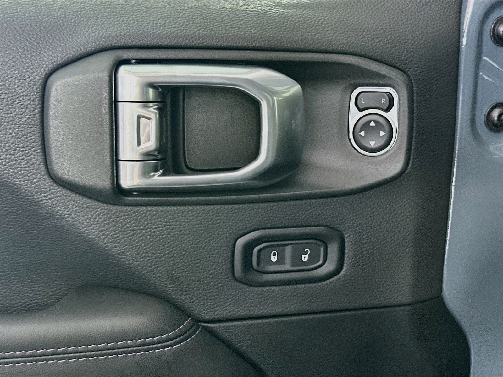 2026 Jeep Wrangler 4-Door Sport