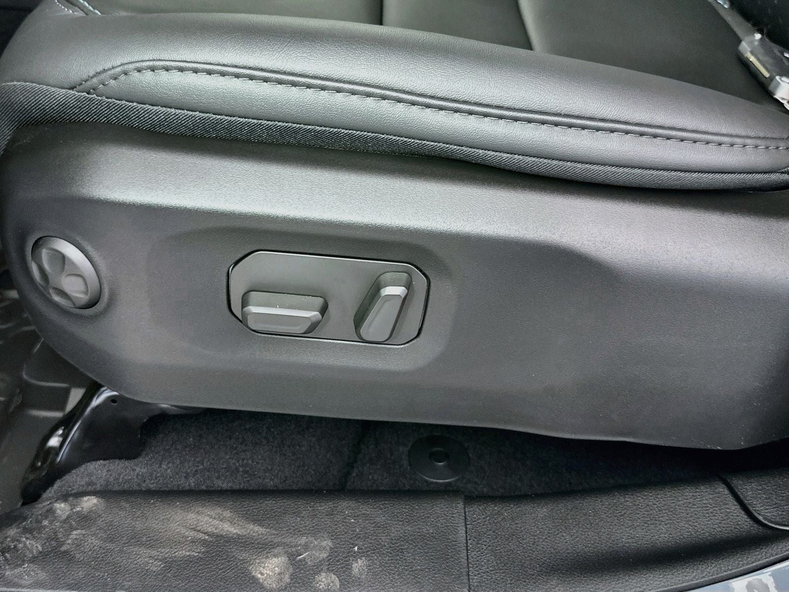 2026 Jeep Wrangler 4-Door Sport