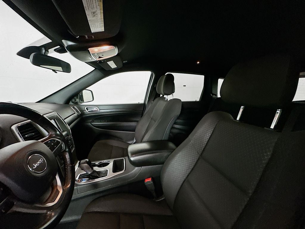 2020 Jeep Grand Cherokee Laredo E 4x4