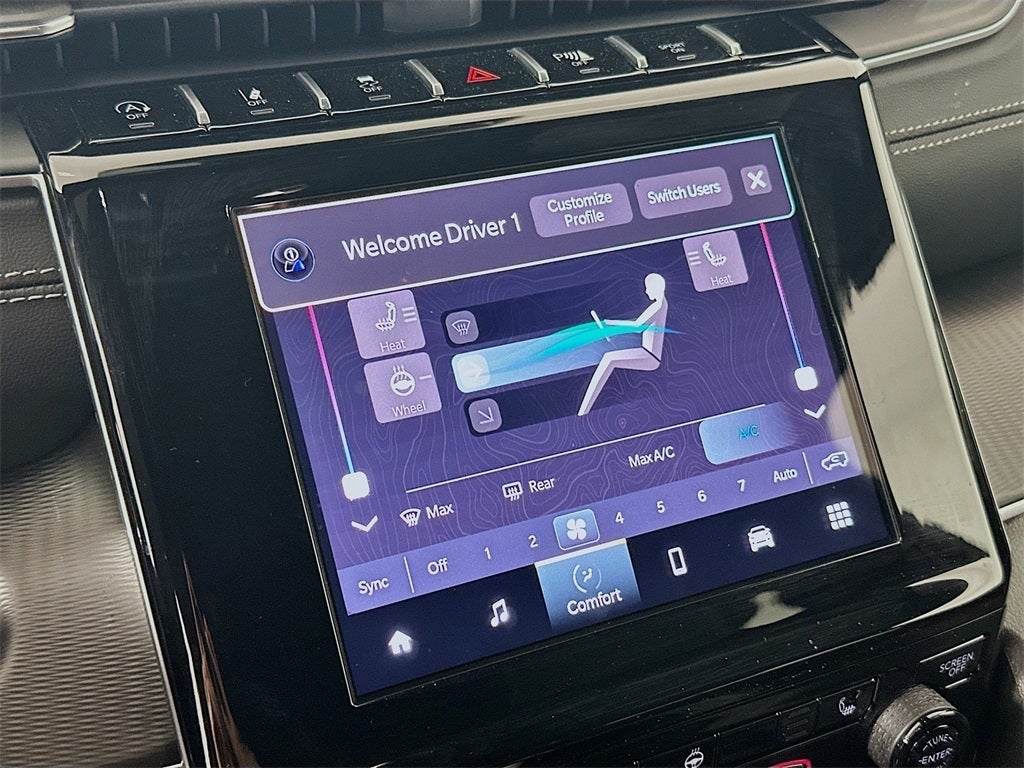 2025 Jeep Grand Cherokee GRAND CHEROKEE LAREDO X 4X4