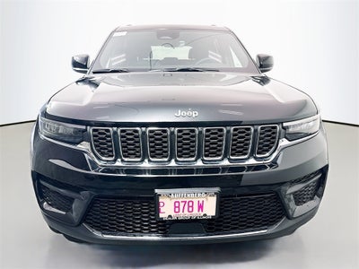 2025 Jeep Grand Cherokee GRAND CHEROKEE LAREDO X 4X4
