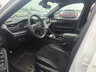 2023 Jeep Grand Cherokee Altitude 4x4