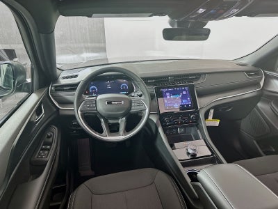 2026 Jeep Grand Cherokee GRAND CHEROKEE LAREDO X 4X4