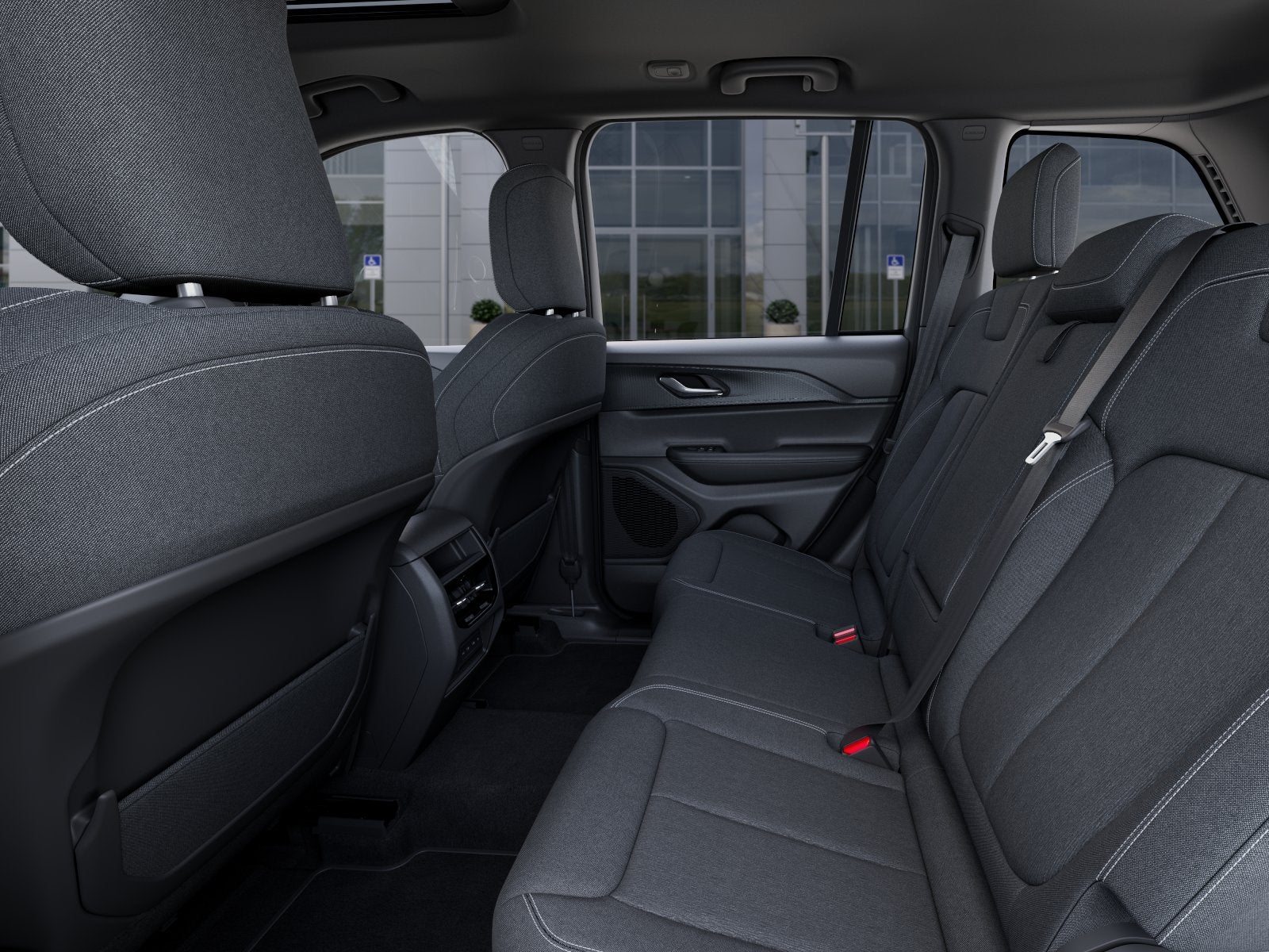 2027 Jeep Grand Cherokee GRAND CHEROKEE LAREDO X 4X4