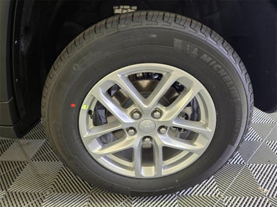 2025 Jeep Grand Cherokee GRAND CHEROKEE LAREDO X 4X4