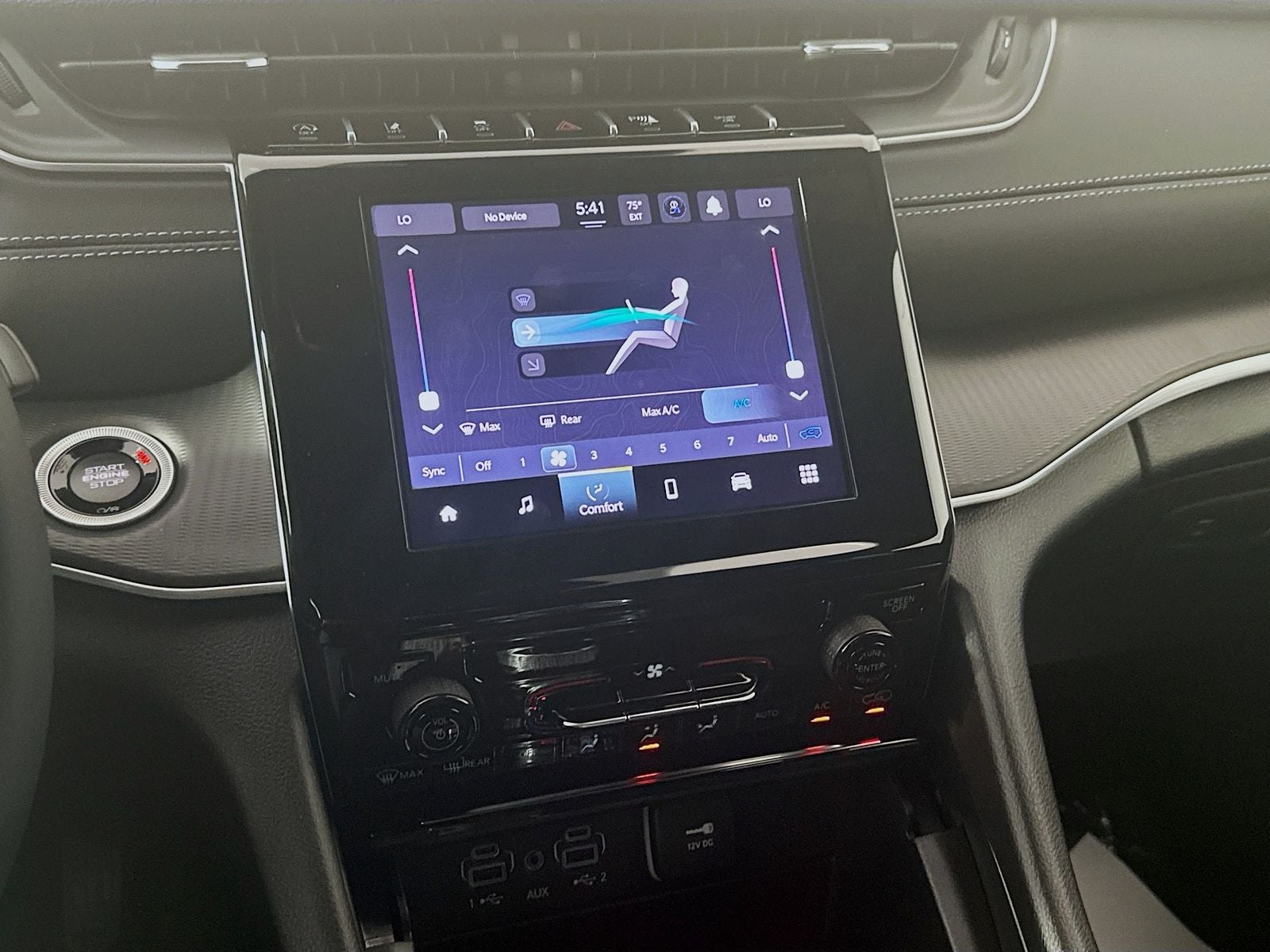 2026 Jeep Grand Cherokee GRAND CHEROKEE LAREDO 4X4