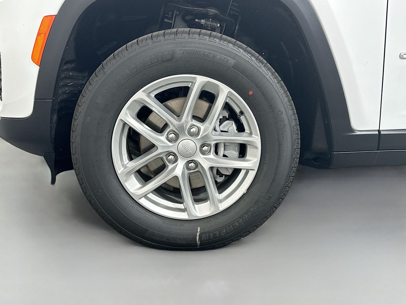 2026 Jeep Grand Cherokee GRAND CHEROKEE LAREDO 4X4