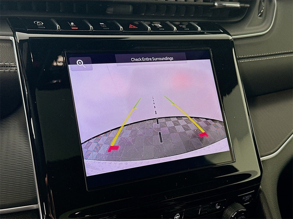 2025 Jeep Grand Cherokee GRAND CHEROKEE LAREDO X 4X4