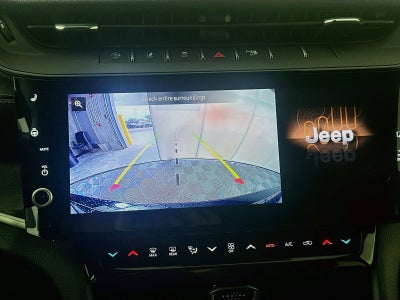2027 Jeep Grand Cherokee GRAND CHEROKEE LAREDO ALTITUDE 4X4