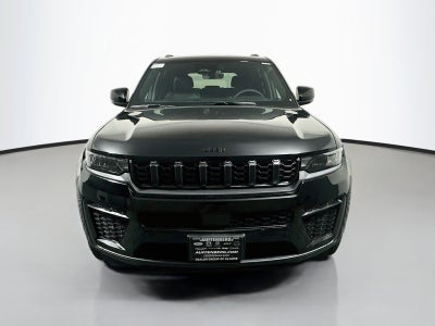 2027 Jeep Grand Cherokee GRAND CHEROKEE LAREDO ALTITUDE 4X4