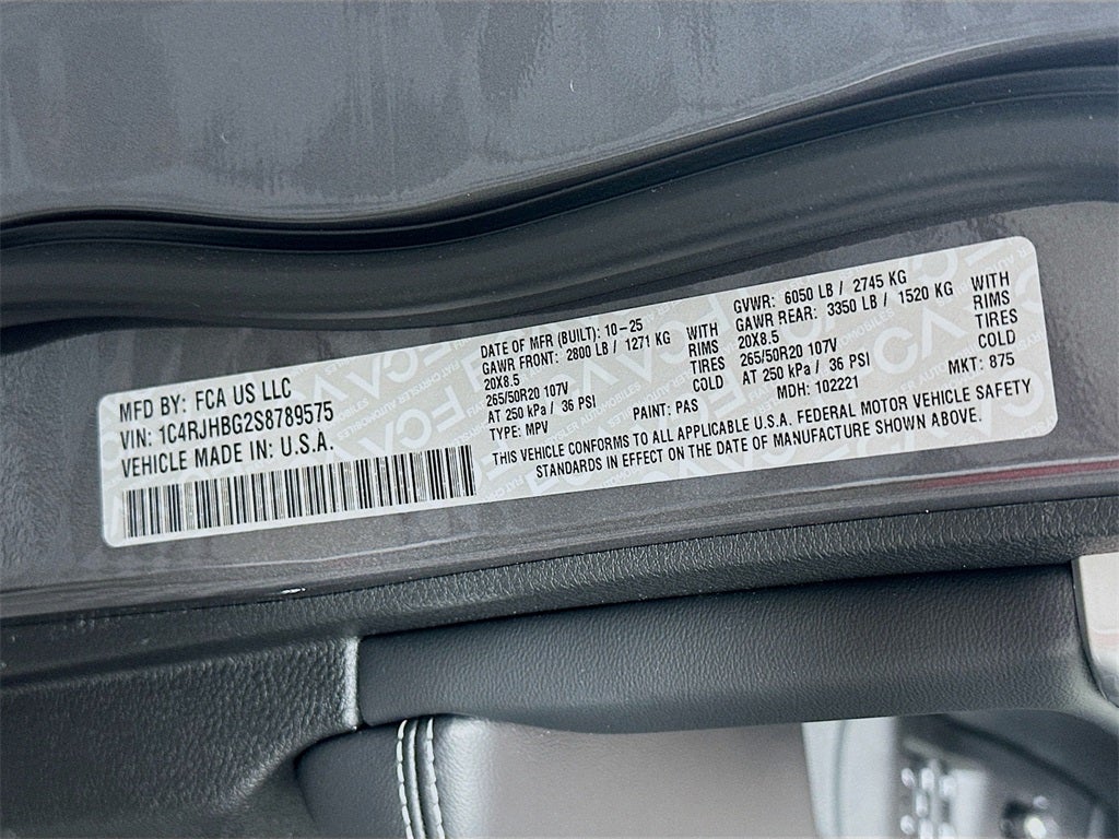 2025 Jeep Grand Cherokee GRAND CHEROKEE LIMITED 4X4