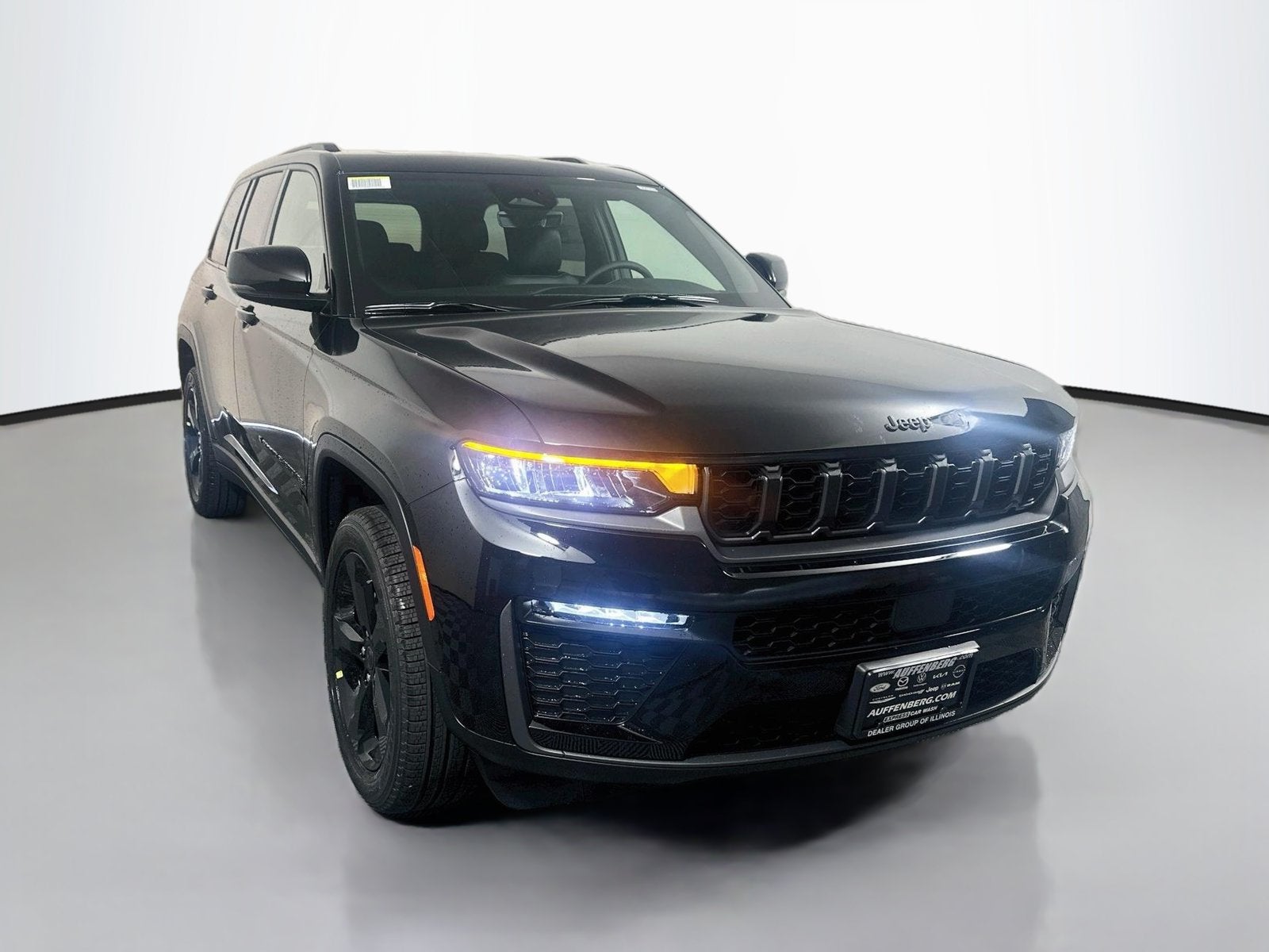 2027 Jeep Grand Cherokee GRAND CHEROKEE LIMITED 4X4