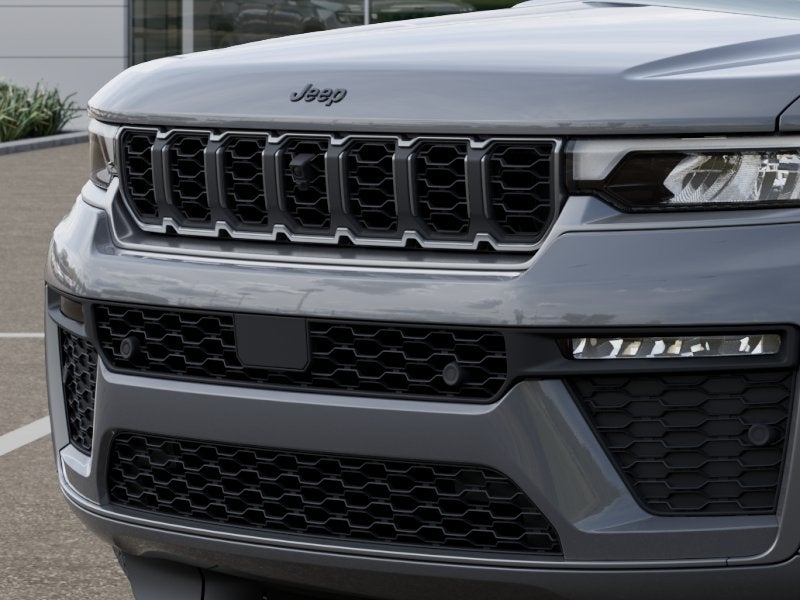 2027 Jeep Grand Cherokee GRAND CHEROKEE LIMITED RESERVE 4X4