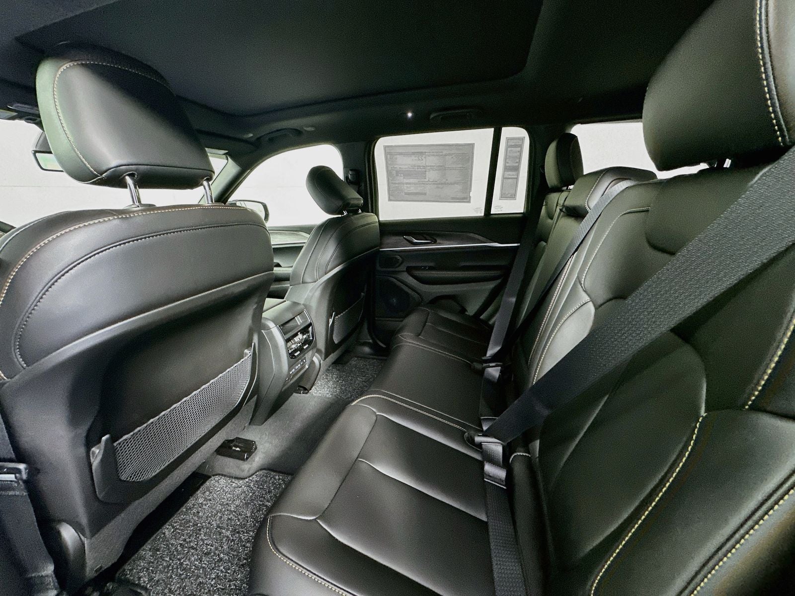 2026 Jeep Grand Cherokee GRAND CHEROKEE 85TH ANNIVERSARY EDITION 4X4