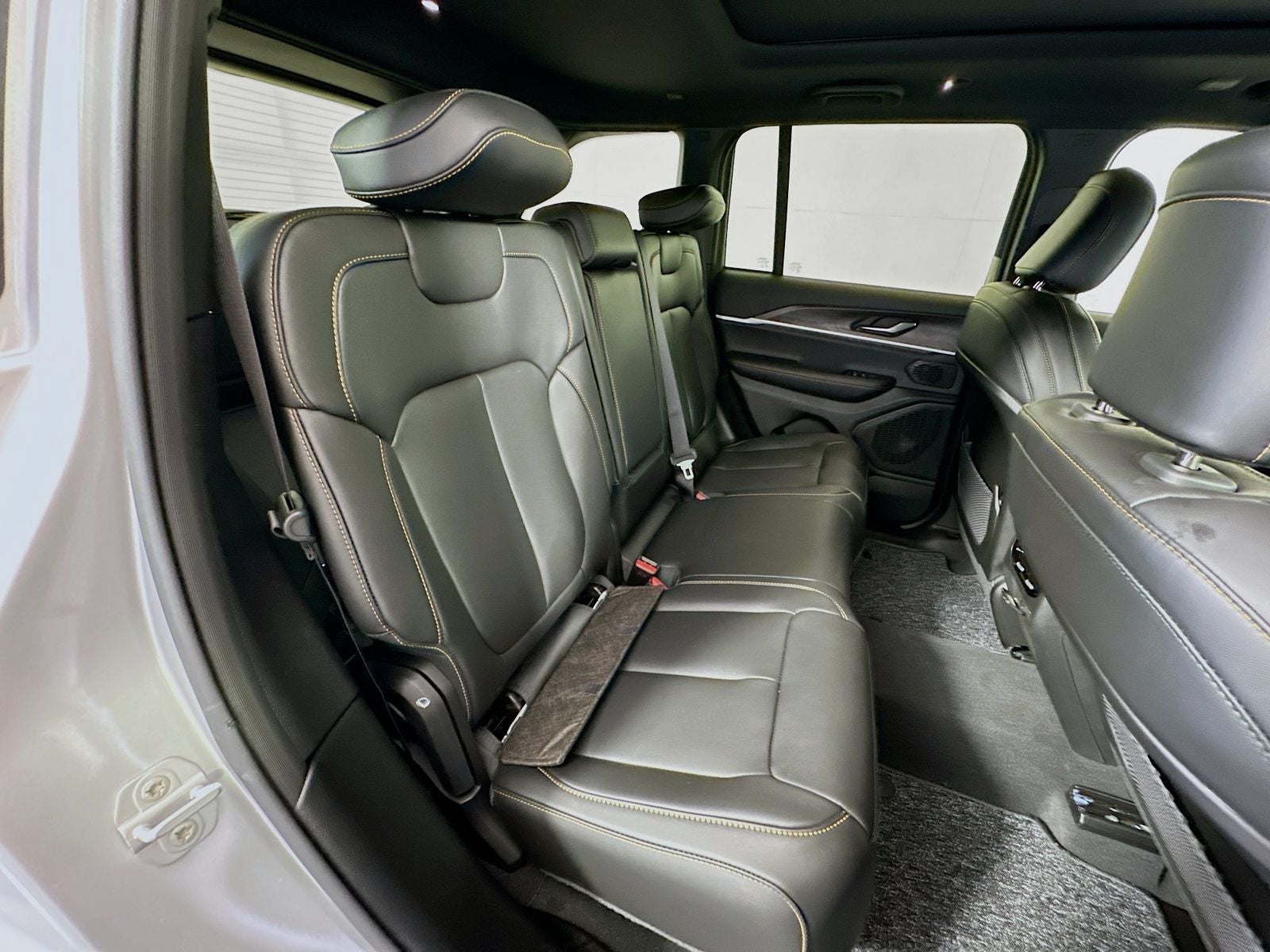 2026 Jeep Grand Cherokee GRAND CHEROKEE 85TH ANNIVERSARY EDITION 4X4