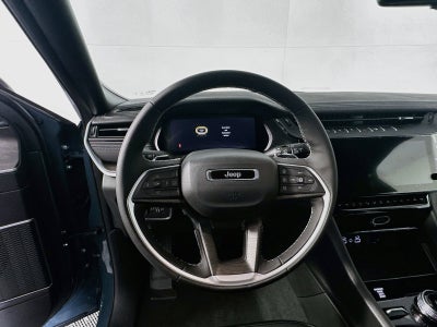 2027 Jeep Grand Cherokee GRAND CHEROKEE LIMITED RESERVE 4X4