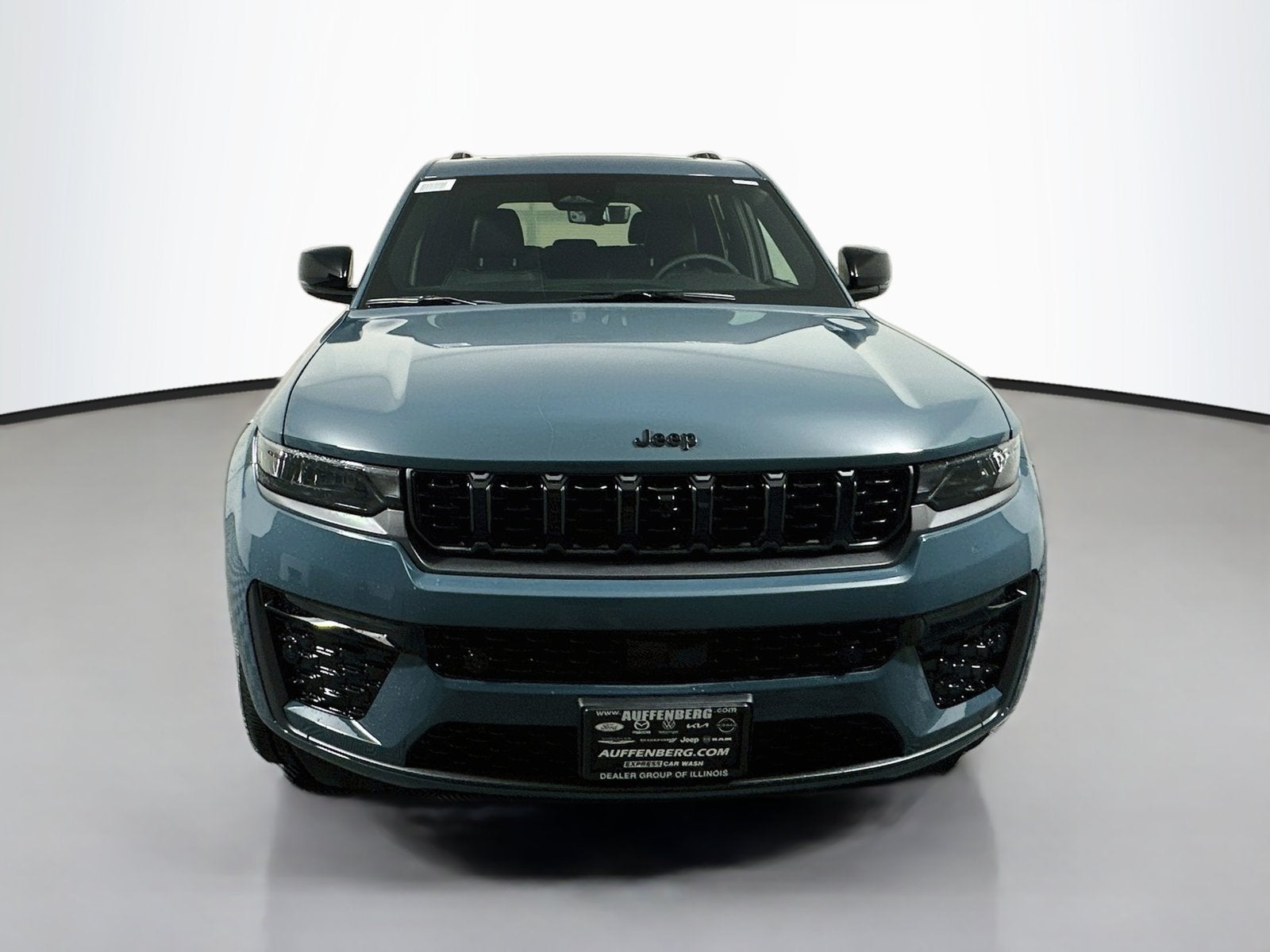 2027 Jeep Grand Cherokee GRAND CHEROKEE LIMITED RESERVE 4X4