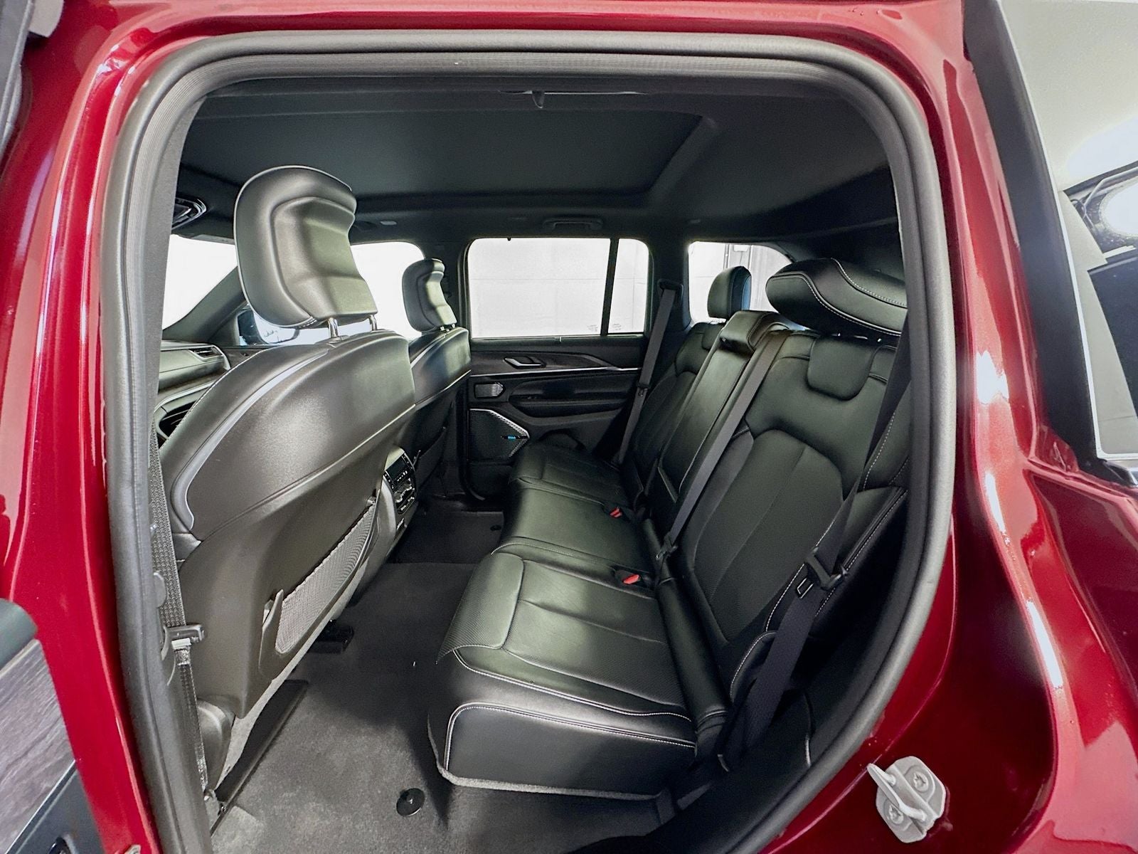 2022 Jeep Grand Cherokee Overland 4x4
