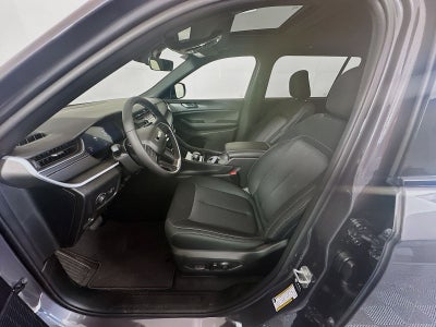 2026 Jeep Grand Cherokee GRAND CHEROKEE L LAREDO X 4X4