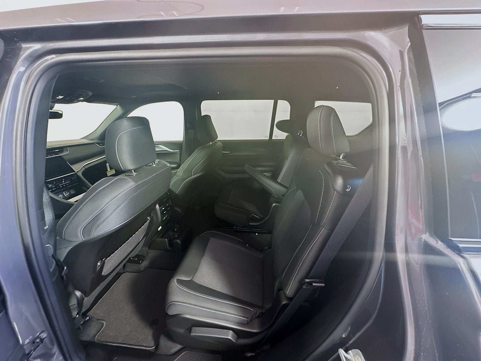 2026 Jeep Grand Cherokee GRAND CHEROKEE L LAREDO X 4X4