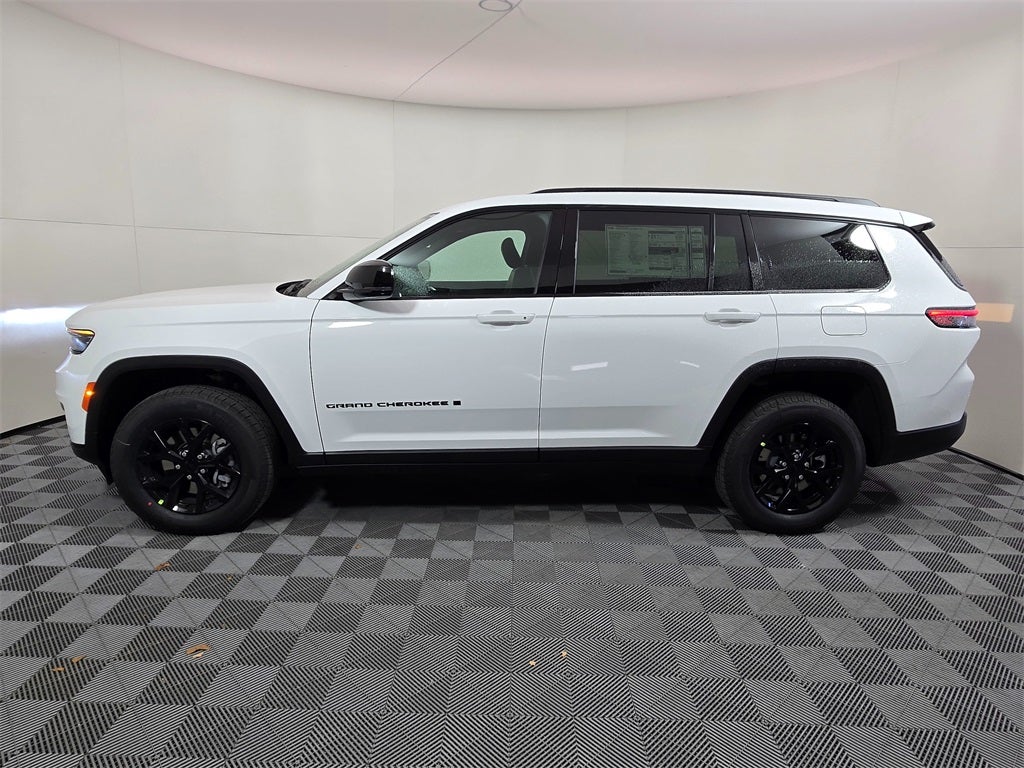 2025 Jeep Grand Cherokee GRAND CHEROKEE L ALTITUDE X 4X4