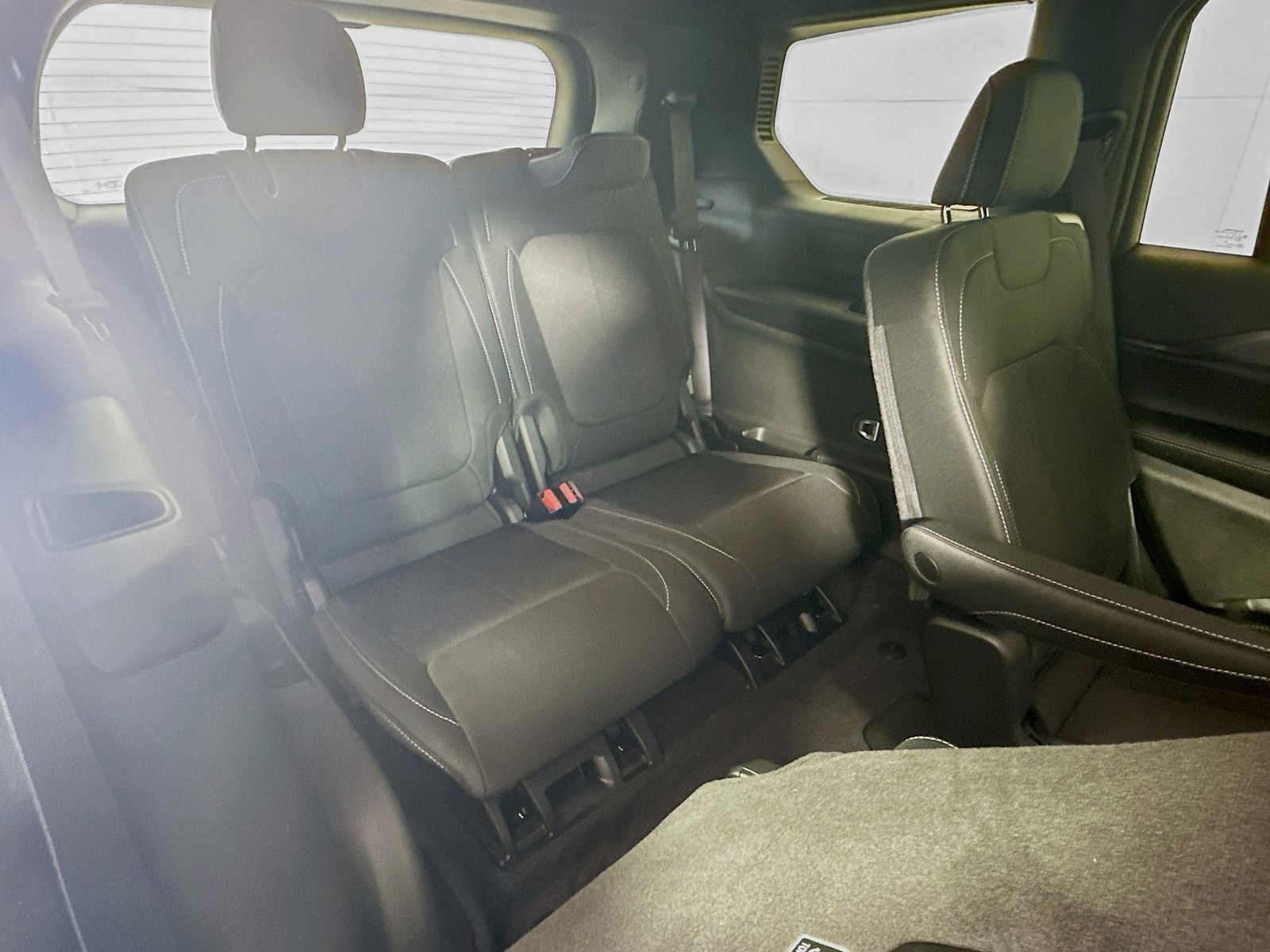 2026 Jeep Grand Cherokee GRAND CHEROKEE L LAREDO 4X4