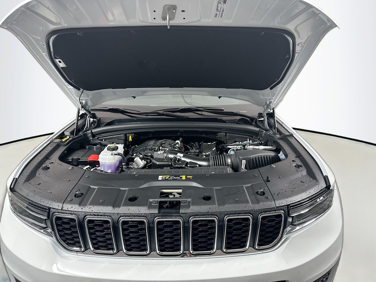 2026 Jeep Grand Cherokee GRAND CHEROKEE L LAREDO 4X4