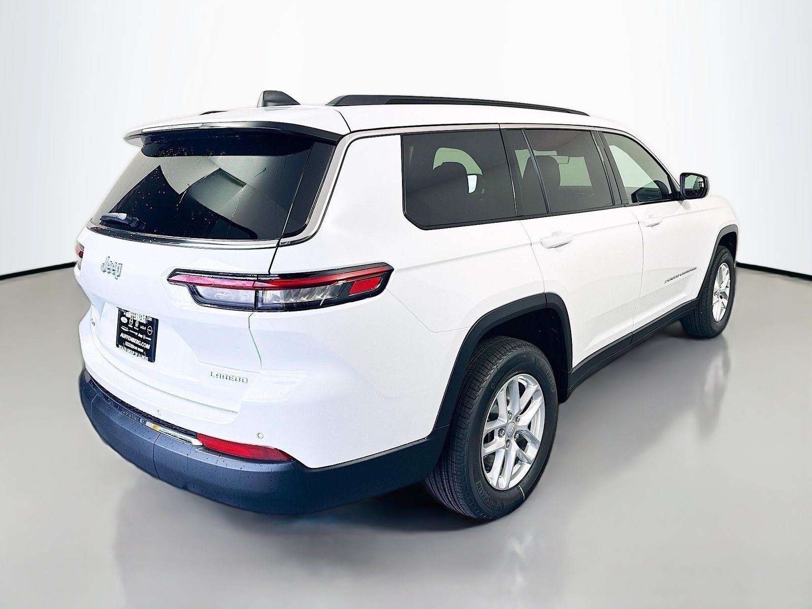 2026 Jeep Grand Cherokee GRAND CHEROKEE L LAREDO 4X4