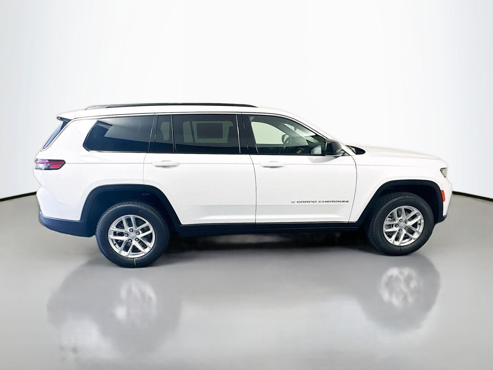 2026 Jeep Grand Cherokee GRAND CHEROKEE L LAREDO 4X4