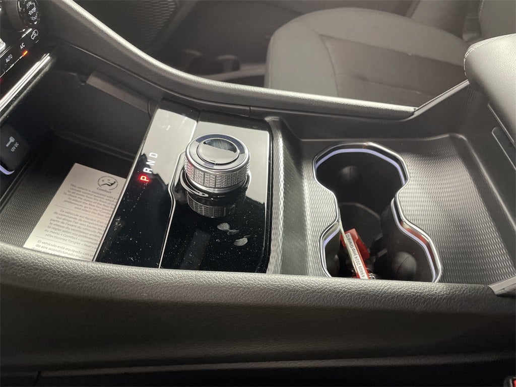 2025 Jeep Grand Cherokee GRAND CHEROKEE L LAREDO X 4X4