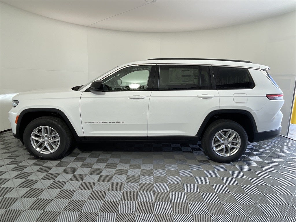 2025 Jeep Grand Cherokee GRAND CHEROKEE L LAREDO X 4X4