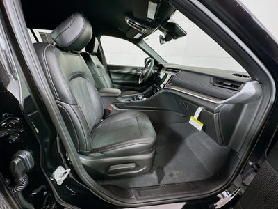 2026 Jeep Grand Cherokee GRAND CHEROKEE L LAREDO ALTITUDE 4X4