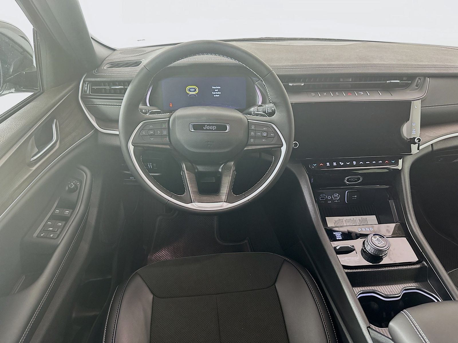 2026 Jeep Grand Cherokee GRAND CHEROKEE L LAREDO ALTITUDE 4X4