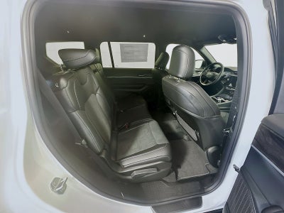 2026 Jeep Grand Cherokee GRAND CHEROKEE L LAREDO ALTITUDE 4X4