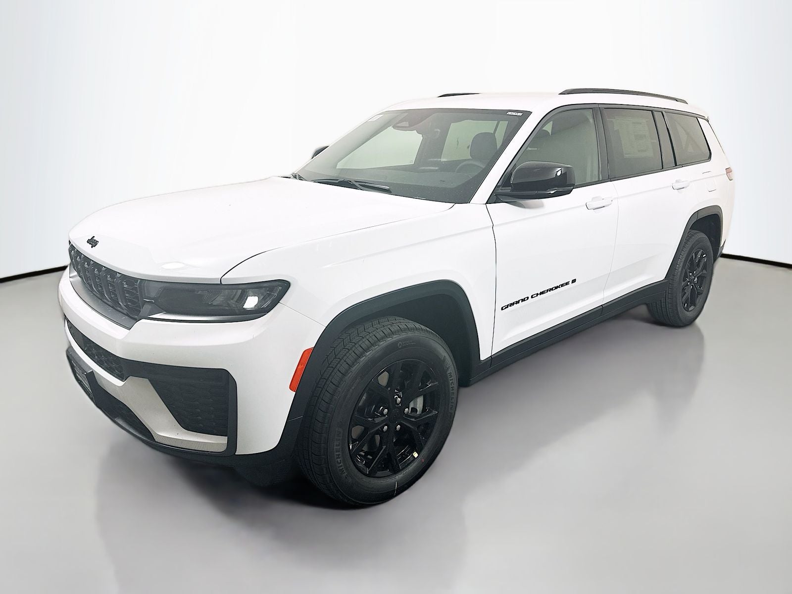 2026 Jeep Grand Cherokee GRAND CHEROKEE L LAREDO ALTITUDE 4X4