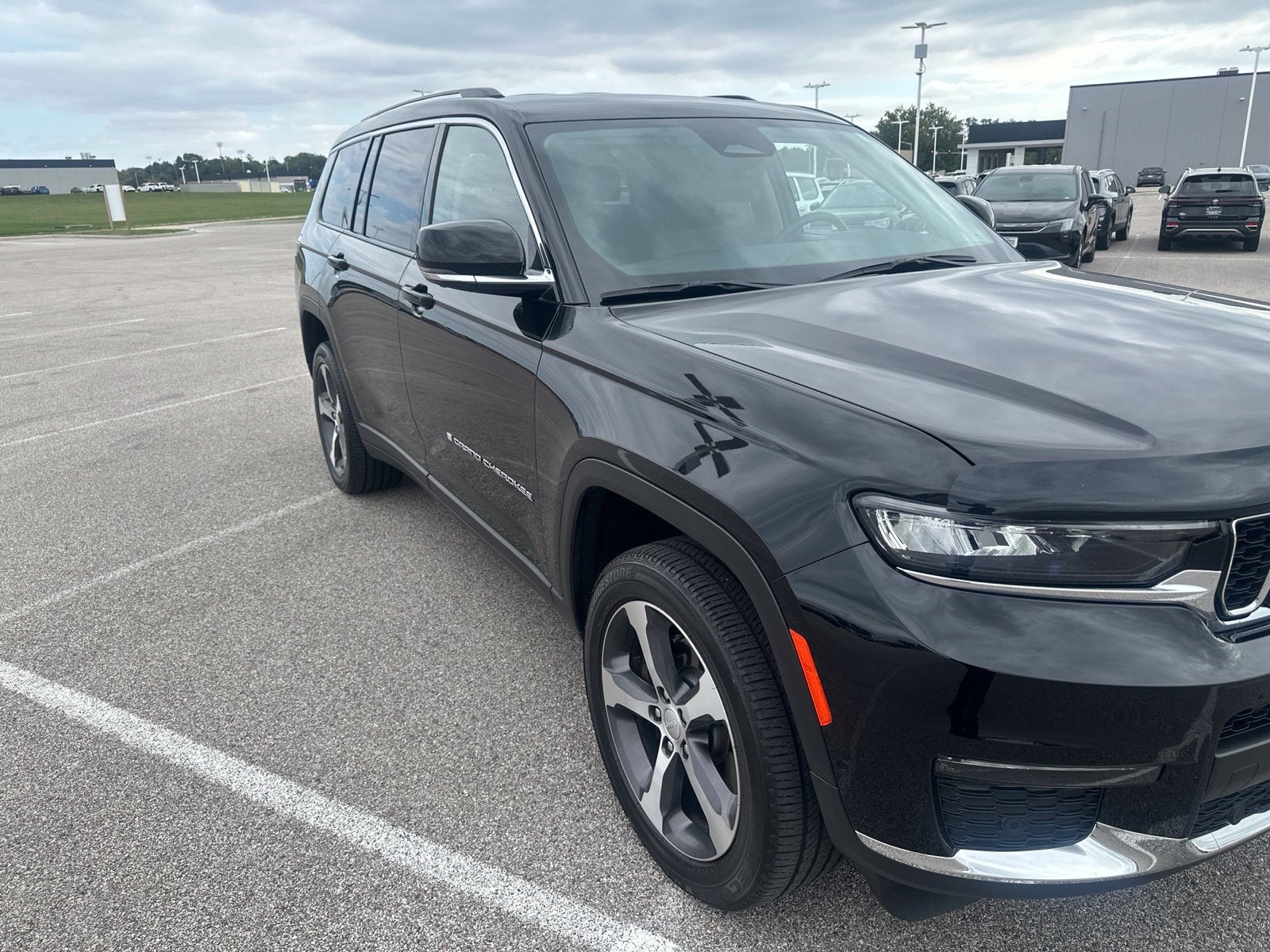 2023 Jeep Grand Cherokee L Limited 4x4