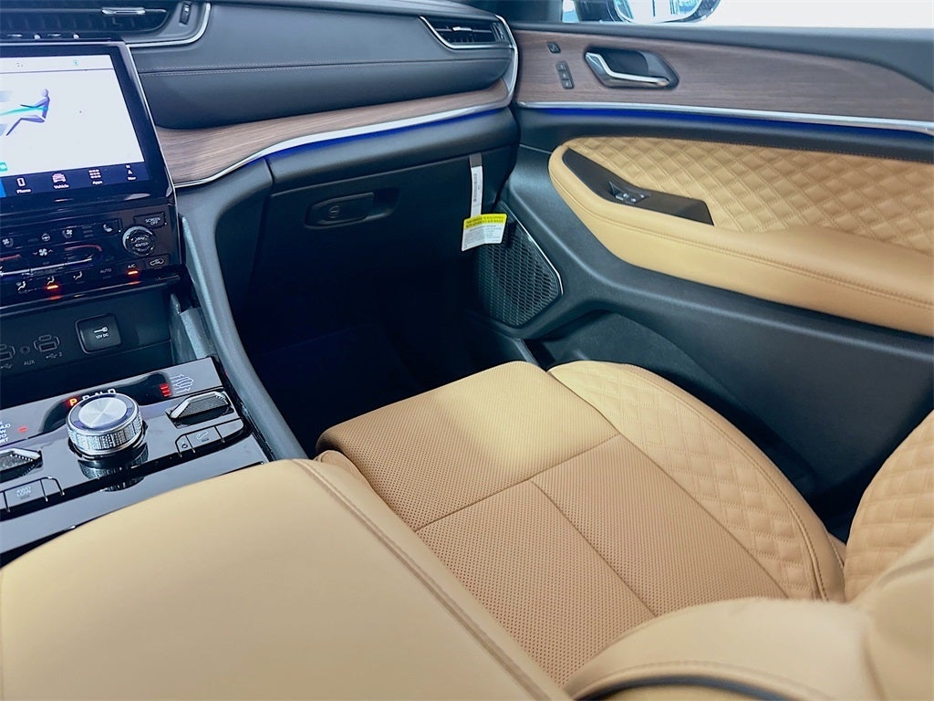 2025 Jeep Grand Cherokee GRAND CHEROKEE L SUMMIT 4X4