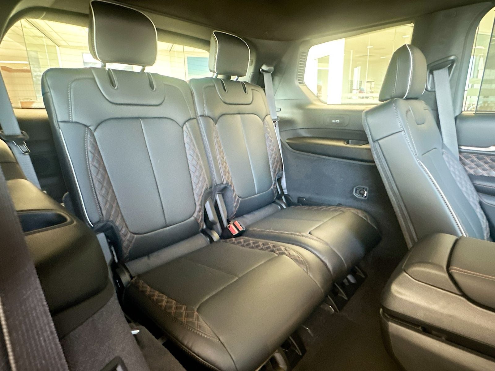 2026 Jeep Grand Cherokee GRAND CHEROKEE L SUMMIT 4X4