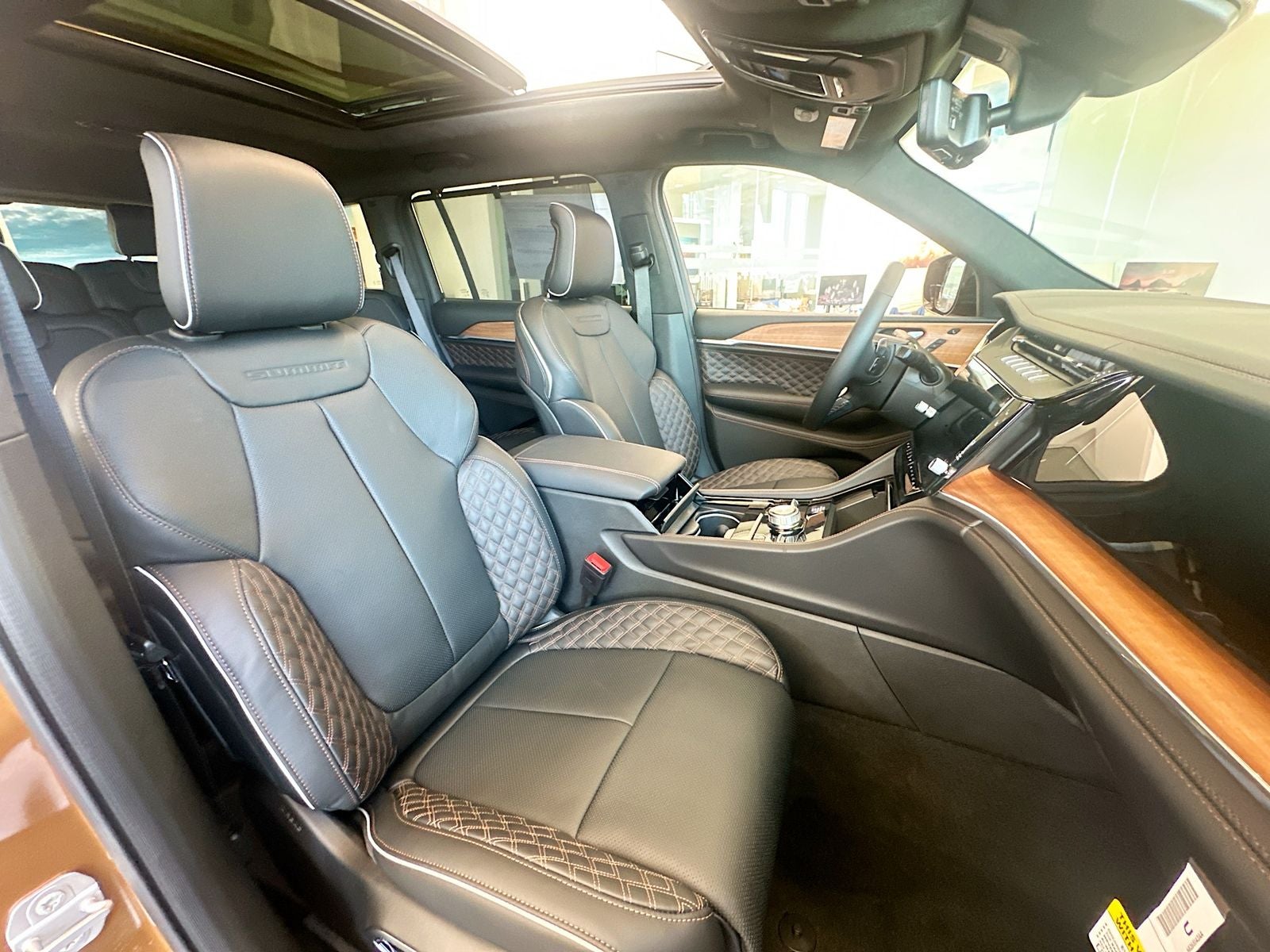 2026 Jeep Grand Cherokee GRAND CHEROKEE L SUMMIT 4X4
