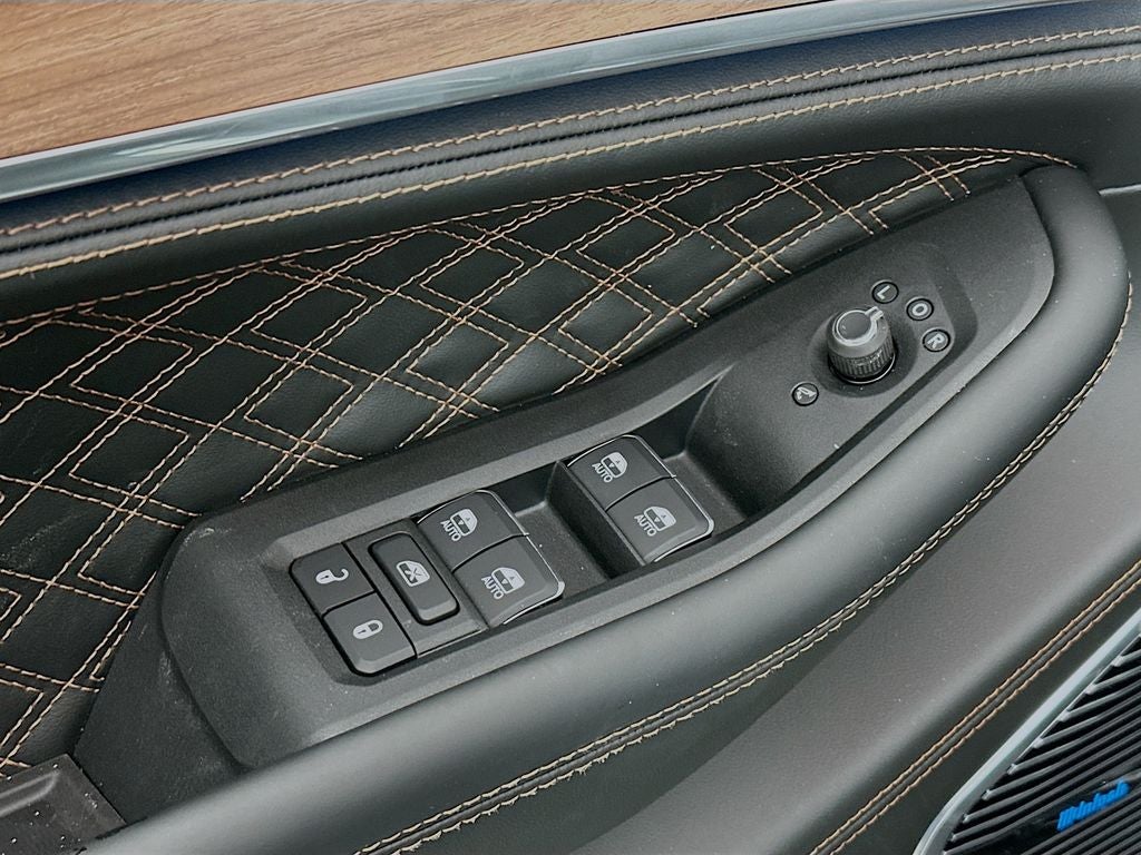 2026 Jeep Grand Cherokee GRAND CHEROKEE L SUMMIT 4X4