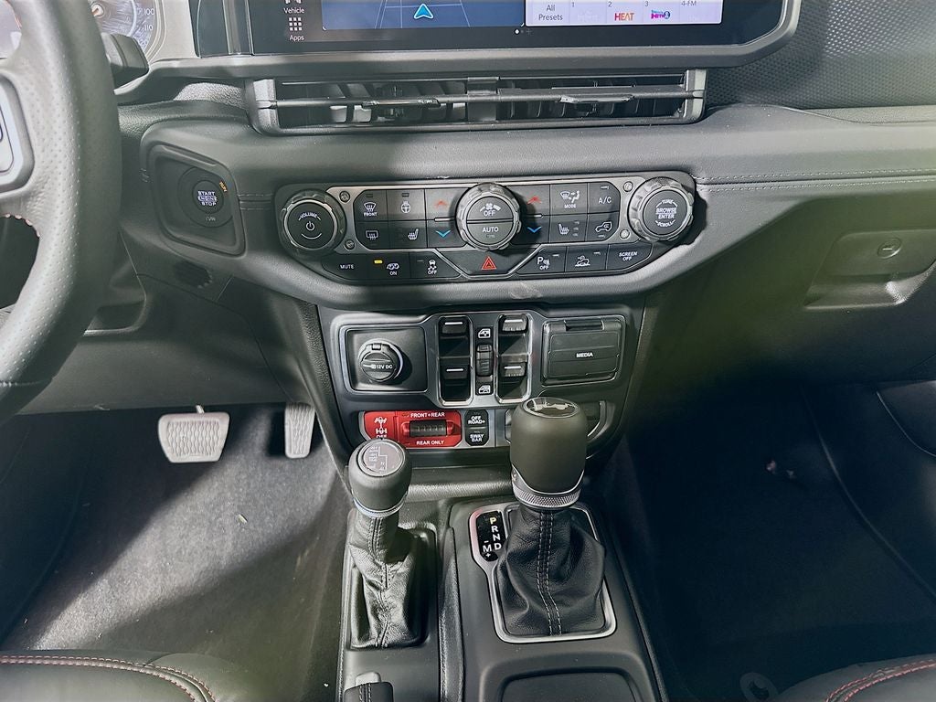 2026 Jeep Wrangler WRANGLER 4-DOOR MOAB 392