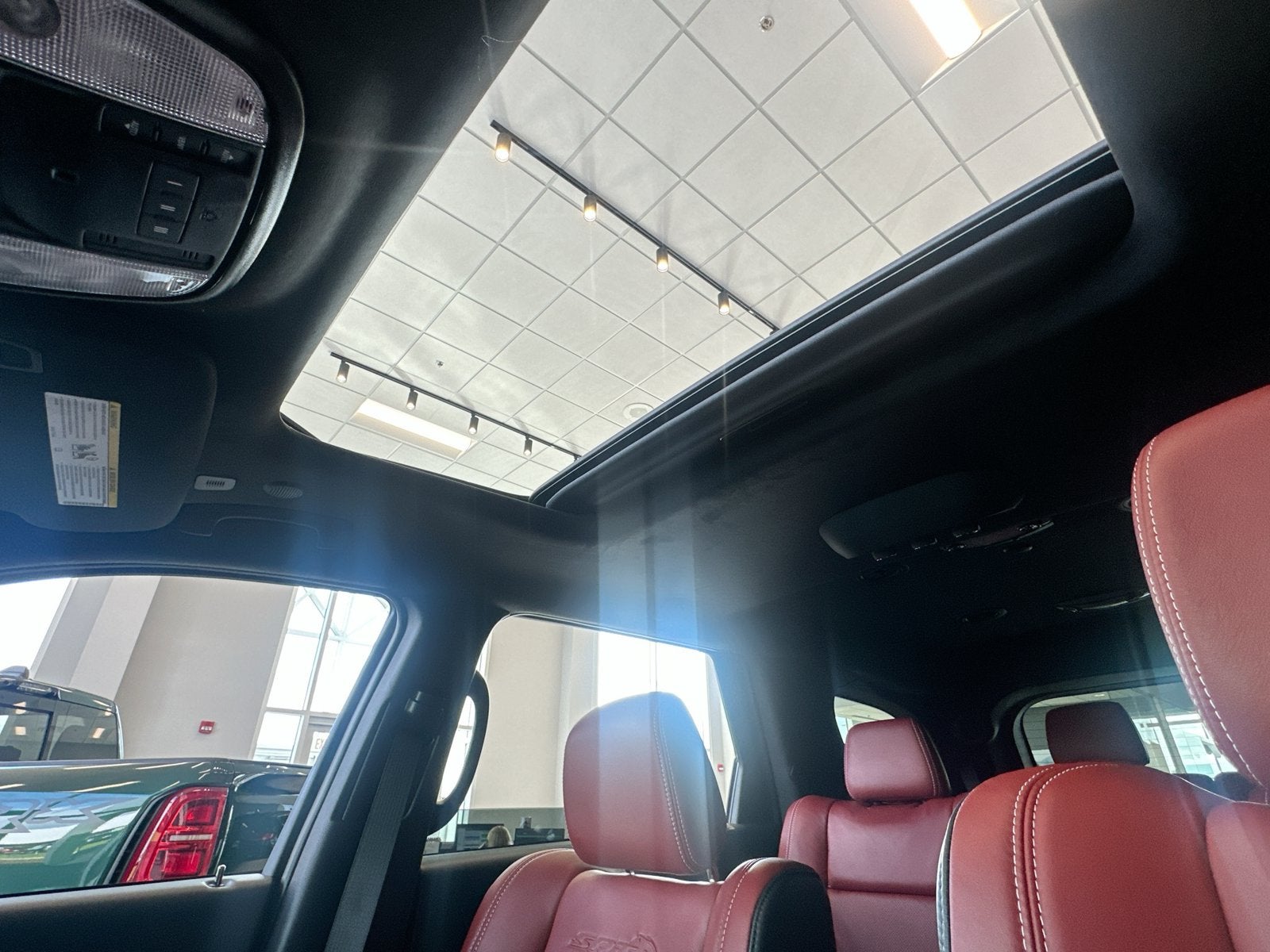 2027 Dodge Durango DURANGO SRT HELLCAT JAILBREAK AWD