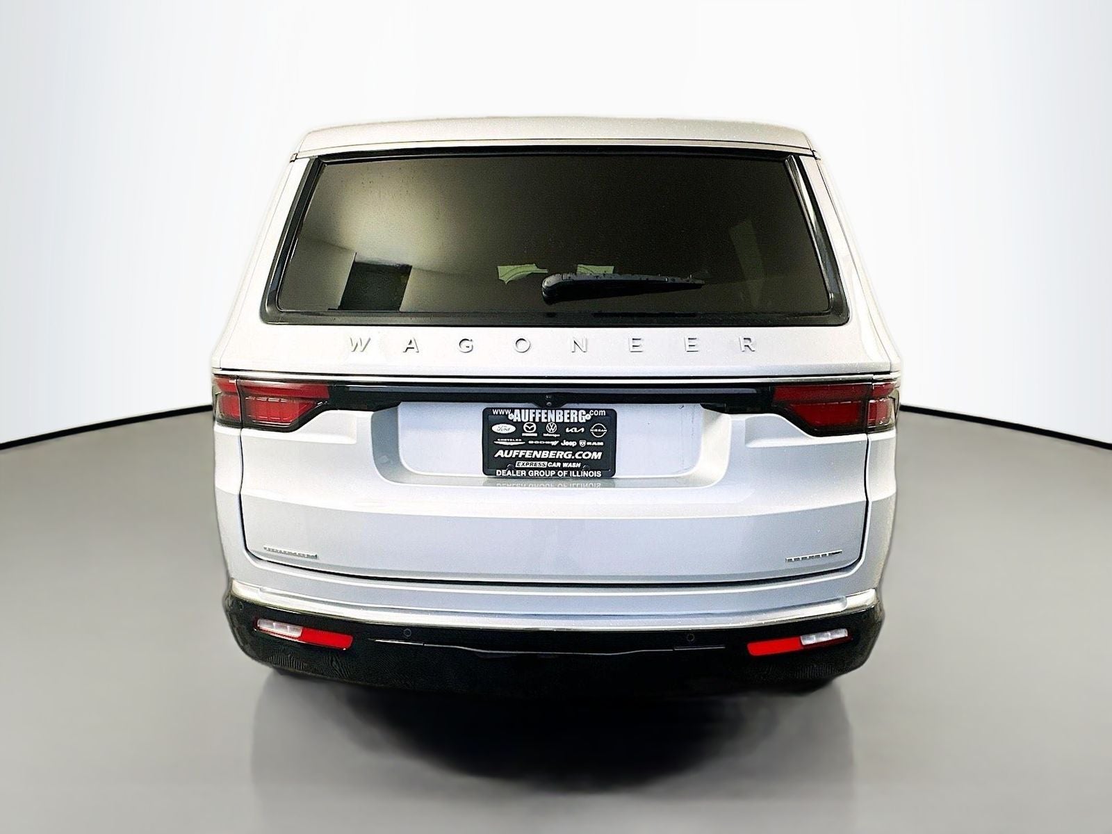 2022 Jeep Wagoneer Series III 4x4