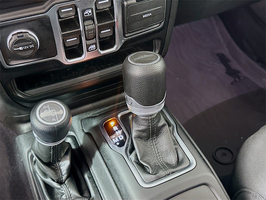 2022 Jeep Gladiator Altitude 4x4