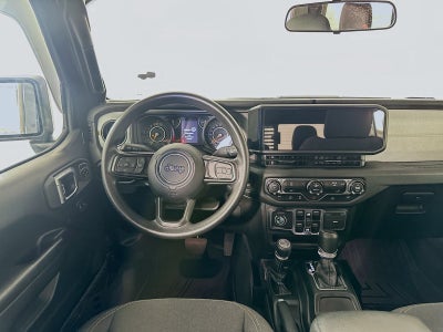 2025 Jeep Gladiator Nighthawk